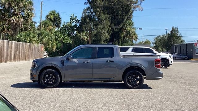 2025 Ford Maverick Lobo Standard