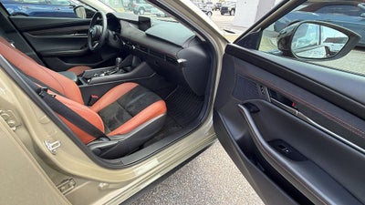 2024 Mazda Mazda3 2.5 Carbon Turbo