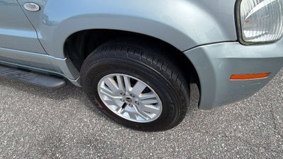2005 Mercury Mariner Luxury
