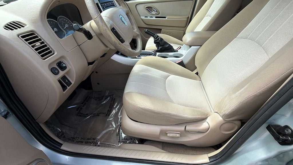 2005 Mercury Mariner Luxury