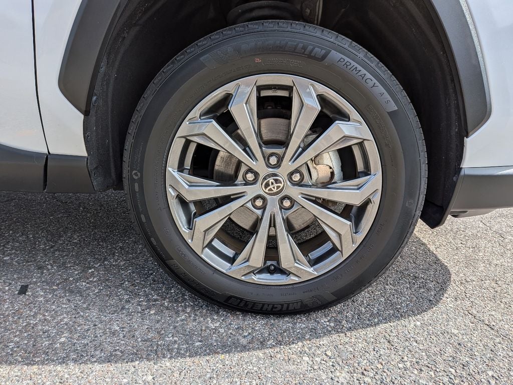 2023 Toyota RAV4 Hybrid XLE Premium