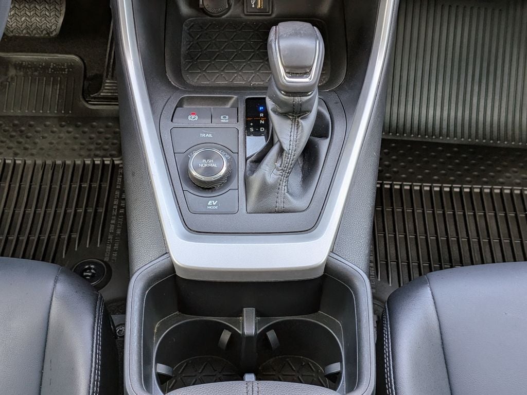 2023 Toyota RAV4 Hybrid XLE Premium