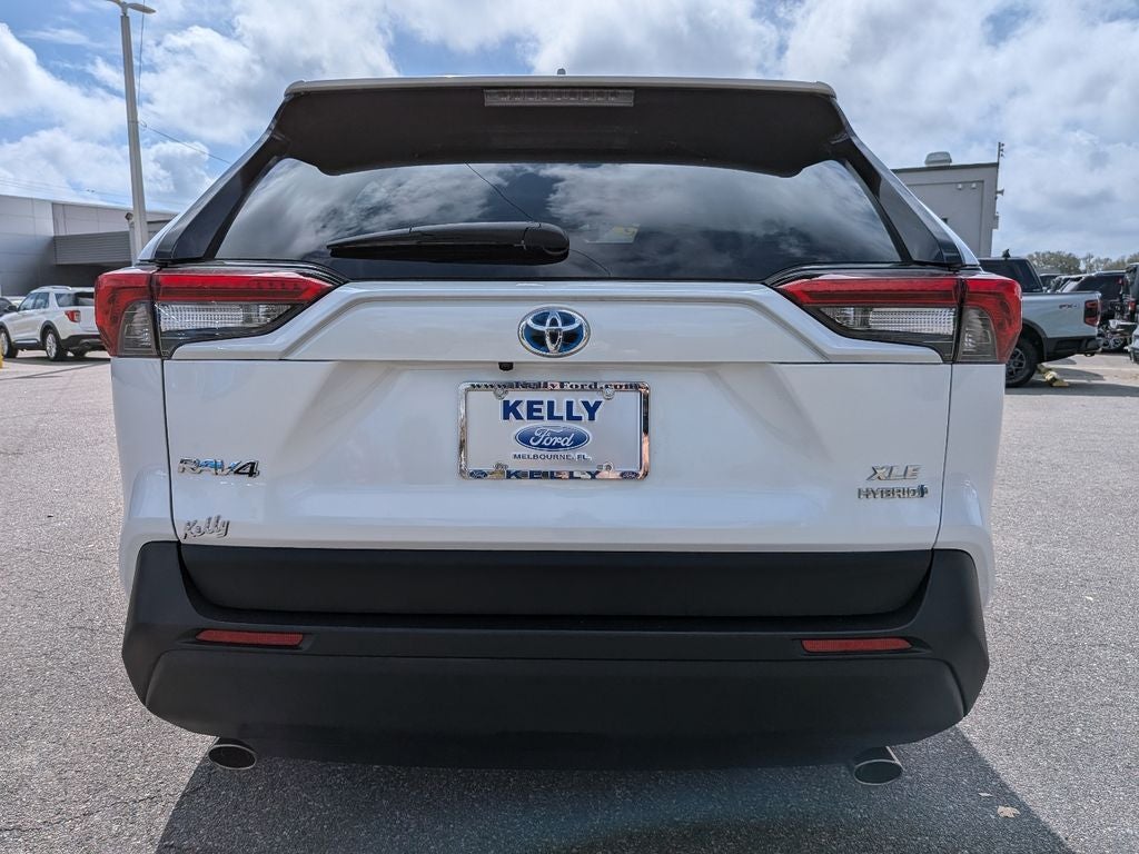 2023 Toyota RAV4 Hybrid XLE Premium