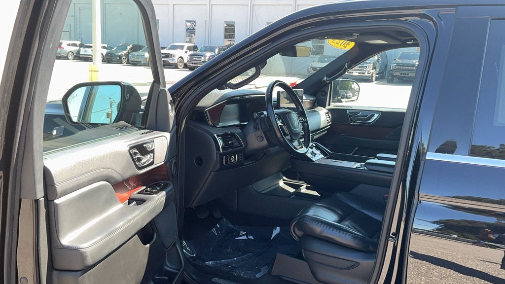 2023 Lincoln Navigator Reserve