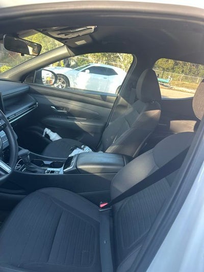 2025 Hyundai Santa Cruz SE