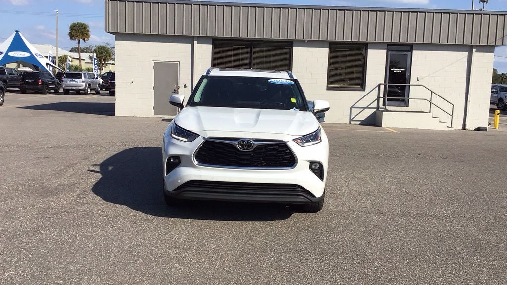 2023 Toyota Highlander L