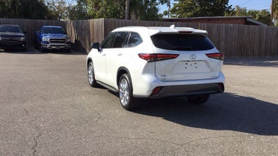 2023 Toyota Highlander L
