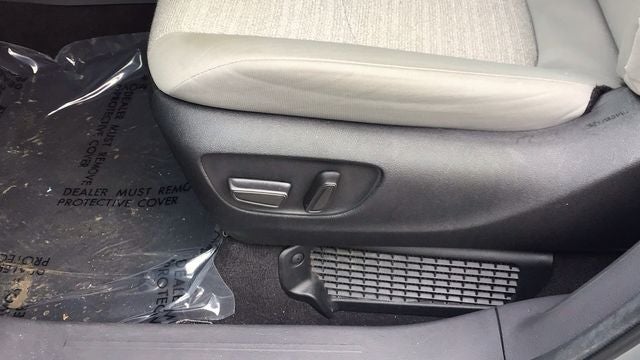 2024 Toyota Sienna LE 8 Passenger