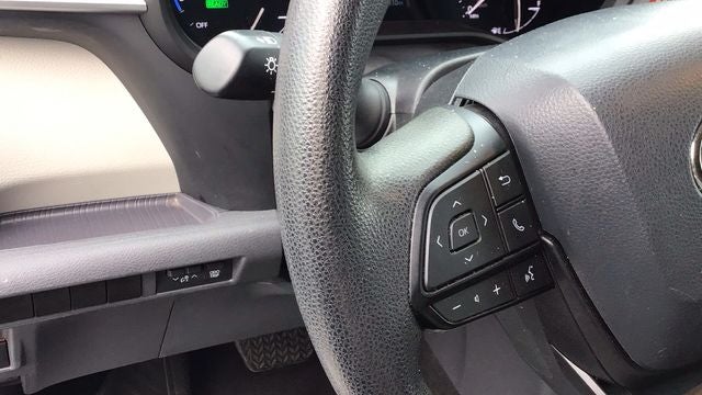 2024 Toyota Sienna LE 8 Passenger