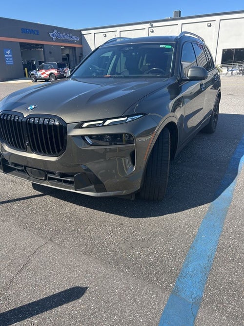 2023 BMW X7 xDrive40i