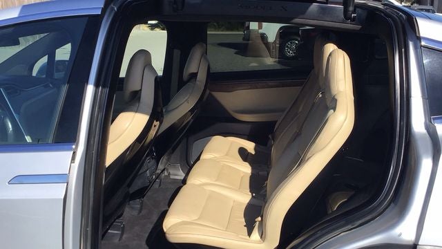 2016 Tesla Model X 90D