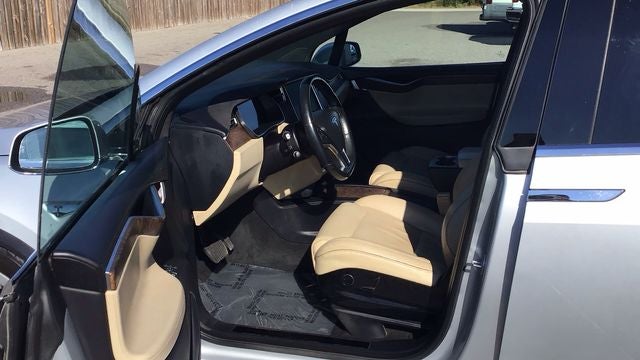 2016 Tesla Model X 90D