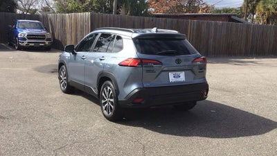 2023 Toyota Corolla Cross Hybrid XSE