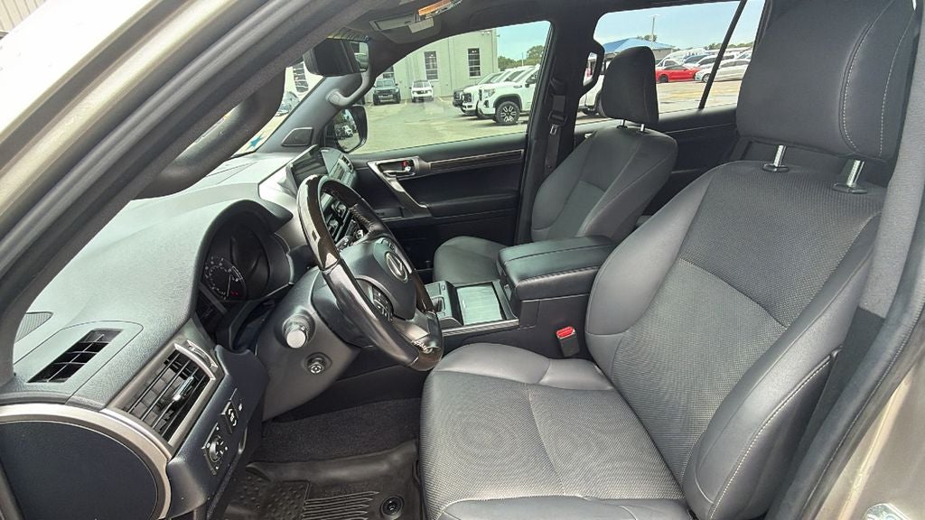 2023 Lexus GX 460
