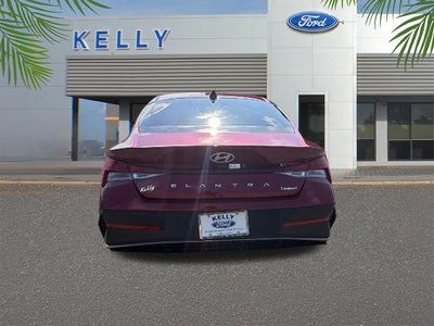 2025 Hyundai Elantra Limited