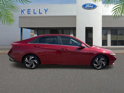 2025 Hyundai Elantra Limited