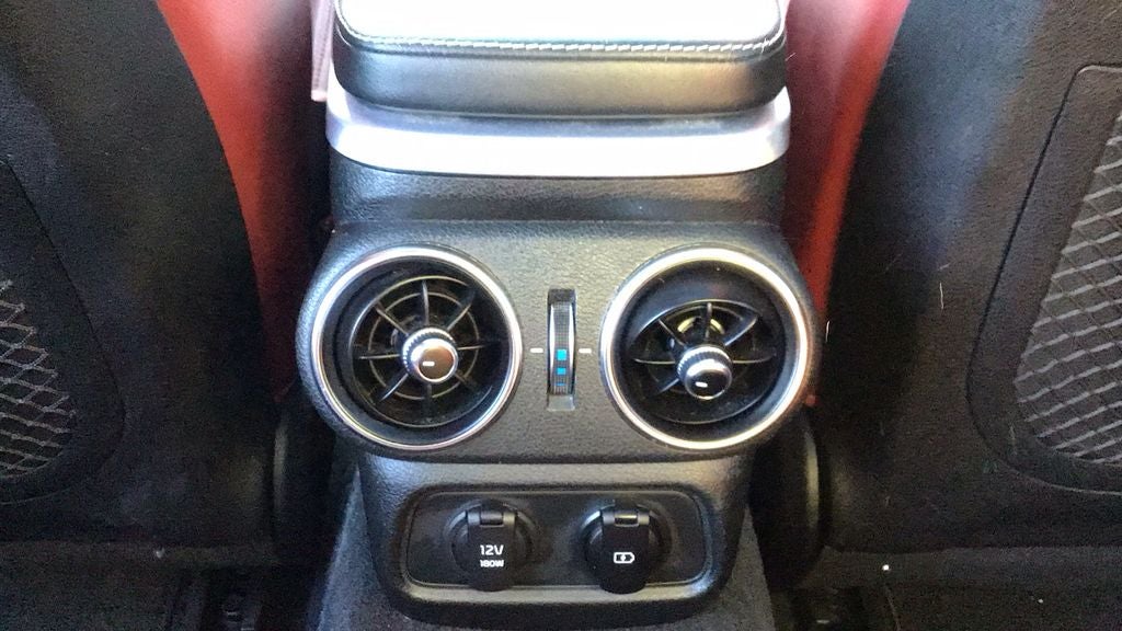 2022 Kia Stinger GT1