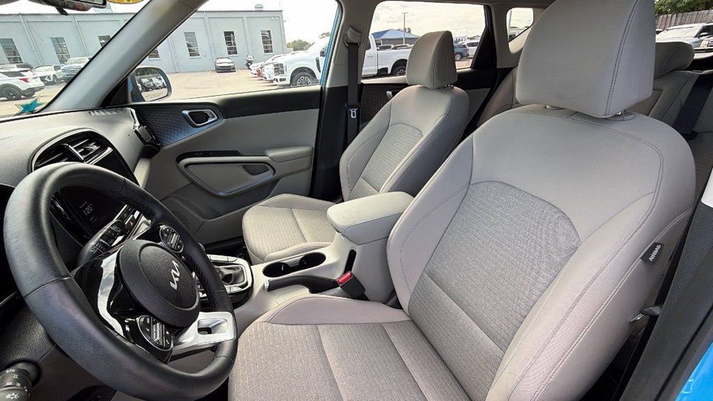 2024 Kia Soul EX