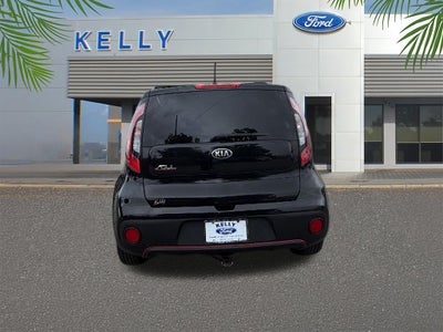 2018 Kia Soul Base