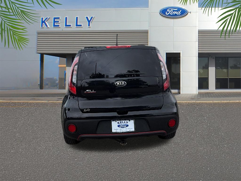 2018 Kia Soul Base