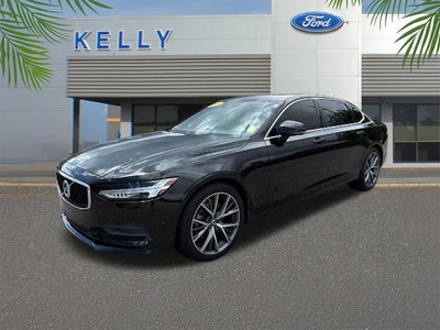 2018 Volvo S90 T5 Momentum