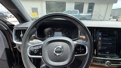 2018 Volvo S90 T5 Momentum