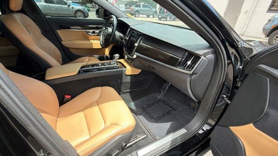 2018 Volvo S90 T5 Momentum