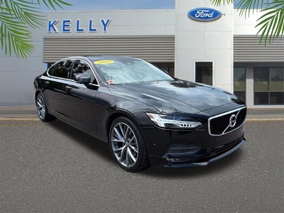 2018 Volvo S90 T5 Momentum