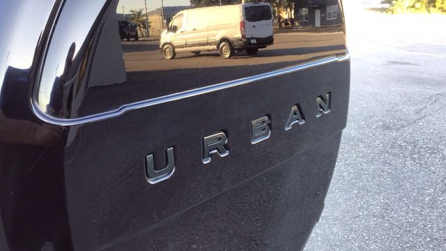 2023 Land Rover Defender 90 SE