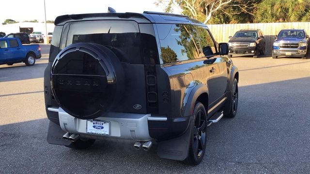 2023 Land Rover Defender 90 SE