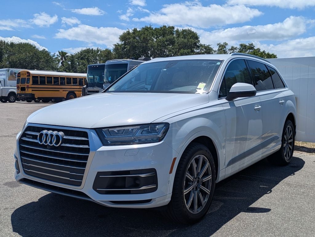 2019 Audi Q7 Premium Plus
