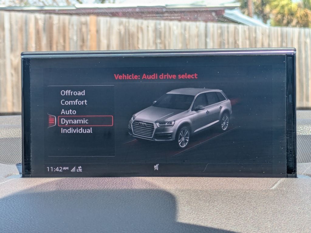 2019 Audi Q7 45 Premium Plus quattro