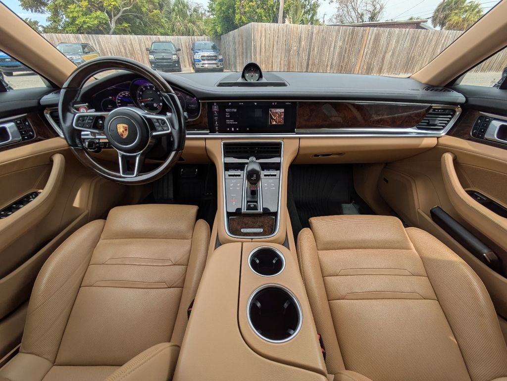 2018 Porsche Panamera 4S