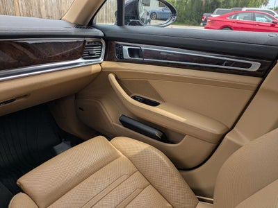 2018 Porsche Panamera 4S