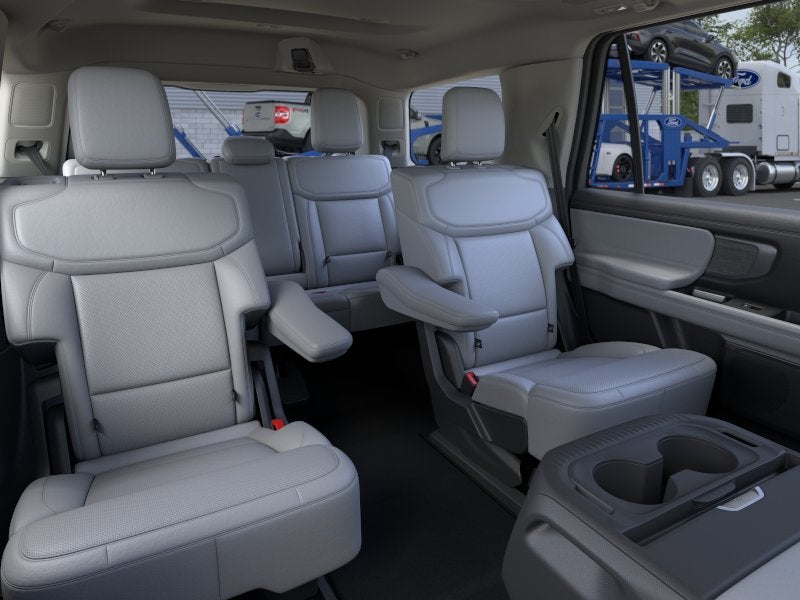 2026 Ford Expedition Platinum®