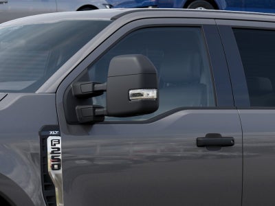 2027 Ford Super Duty F-250® XLT