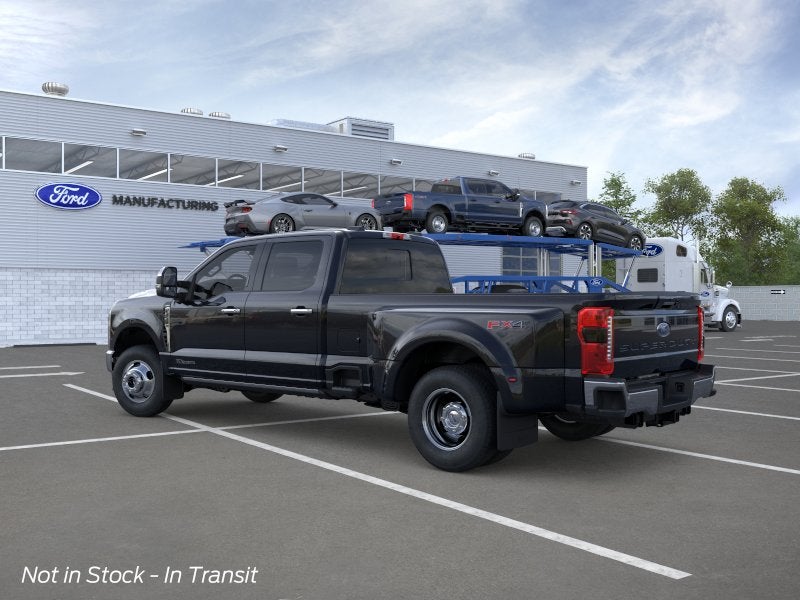 2026 Ford Super Duty F-350® Lariat®