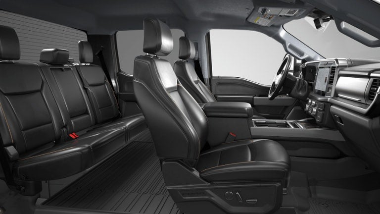 2026 Ford Super Duty F-350® Lariat®